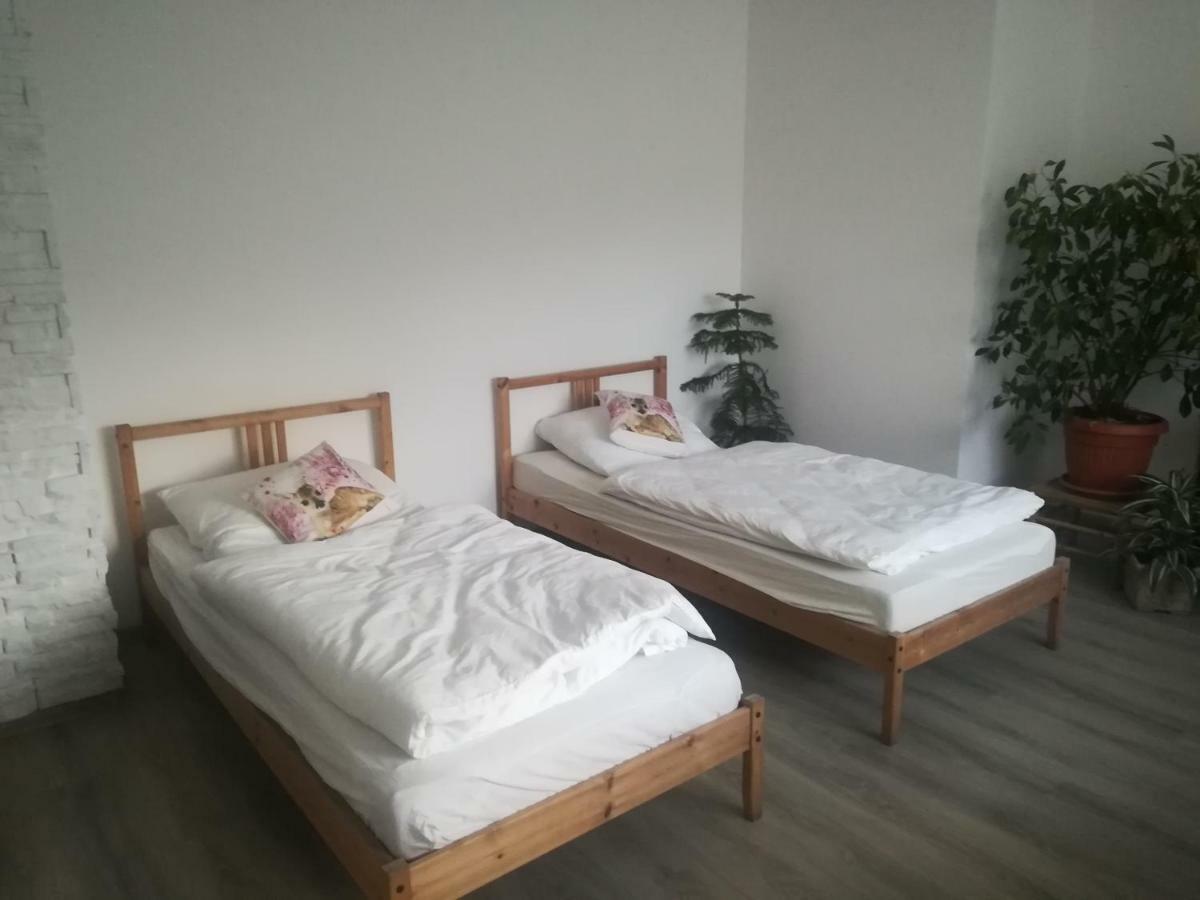 Appartamento Dziewanna Brzeziniec Esterno foto